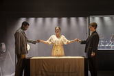 Victor Alli, Amy Adams and Tom Glynn-Carney in The Glass Menagerie  - Johan Persson