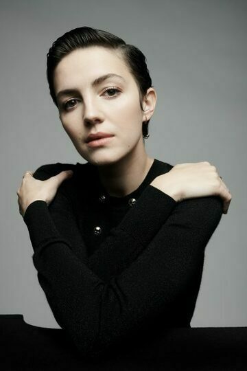 Ella Hunt Ella Hunt